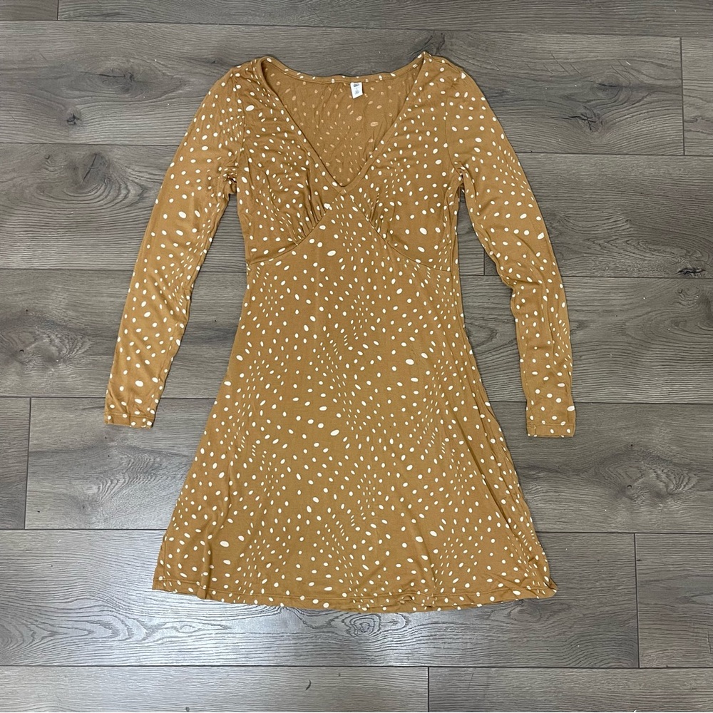 Long Sleeve Mustard Color Dress with Dots All Over Size S - Picture 6 of 10